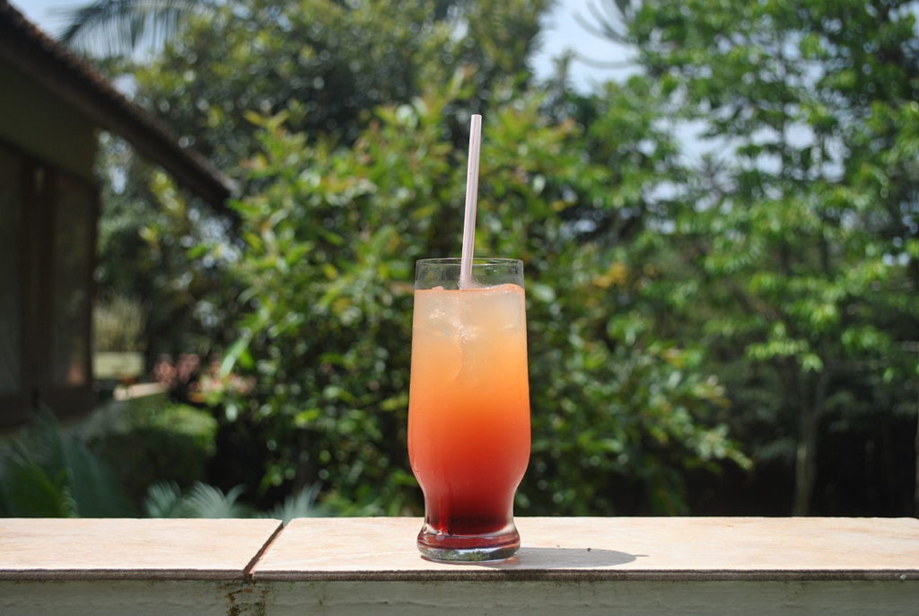 Tequila Sunrise, recipe of cocktail, simple cocktail
